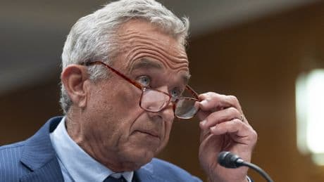 US-Gesundheitsminister Robert F. Kennedy | Impfungen in den USA: Bye-bye, Evidenz