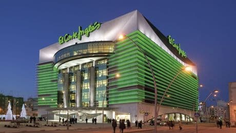 El Corte Inglés le hace la competencia al Red Friday de MediaMarkt con su Ahórrate el IVA: estas son sus mejores ofertas