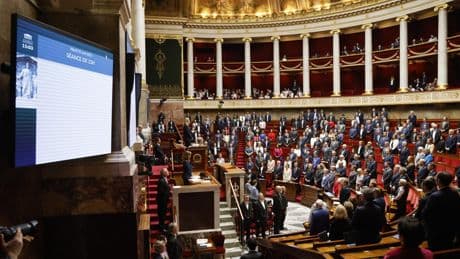 Minute de silence à l’Assemblée pour Aboubakar Cissé, tué dans une mosquée