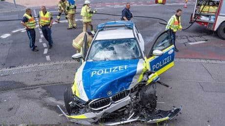 Polizei: Zwei Verletzte bei Unfall mit Streifenwagen in Bamberg