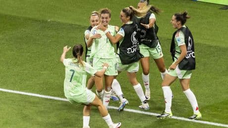 Italia tumba a Noruega con un gol sobre la bocina y se convierte en la primera semifinalista de la Eurocopa femenina