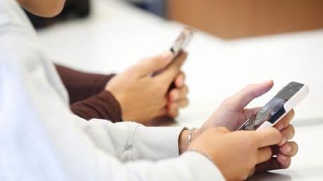 Handyverbot an Brandenburger Schulen – so reagiert Berlin