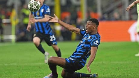 Herbeleef Champions League: Denzel Dumfries en Stefan de Vrij trekken met Inter aan langste eind in waanzinnig spektakel; teleurstelling voor Frenkie de Jong