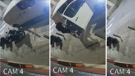 “Nos robaron la moto en menos de un minuto en Barcelona”: el vídeo que muestra cómo la levantan a peso, la meten en una furgoneta y desaparecen