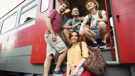 Renfe ha vendido ya un 25% más de billetes del programa Verano Joven que hace un año