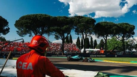 Alonso se topa con su peor enemigo, la mala suerte