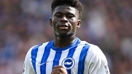 Man Utd's £23m mistake as Carlos Baleba 'has conversation' with Ruben Amorim's players