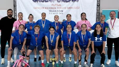 Asiye Ağaoğlu A.L. Kız Futsal Takımı, dünya kupası yolcusu