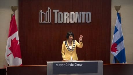 Controversial ‘bubble zone’ bylaw approved after Toronto councilors voted 16-9