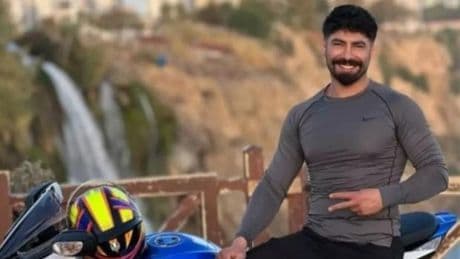 Ünlü motosikletçi Deniz Servan Narin hayatını kaybetti