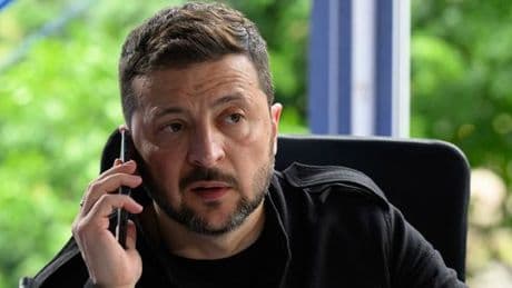 En direct, guerre en Ukraine : Volodymyr Zelensky reçu par Friedrich Merz à Berlin