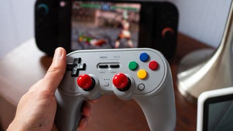 8BitDo’s Pro 3 is a super customizable controller that’s frustratingly limited on Switch 2