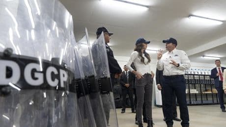 Salvador : une personne expulsée à tort des États-Unis ramenée après un mois de bataille judiciaire