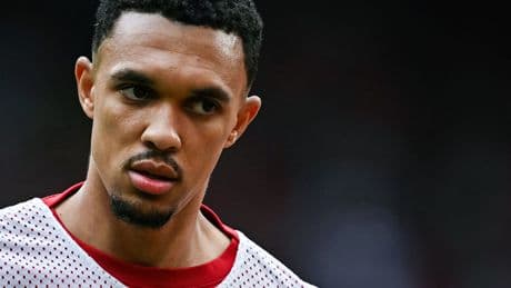 El Real Madrid hace oficial el fichaje de Alexander-Arnold, que firma hasta 2031 y disputará el Mundial de Clubes tras pagar cinco millones al Liverpool