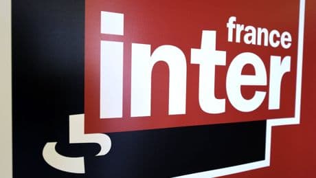 France Inter : Thomas Legrand, accusé de connivence avec le PS, renonce à son émission