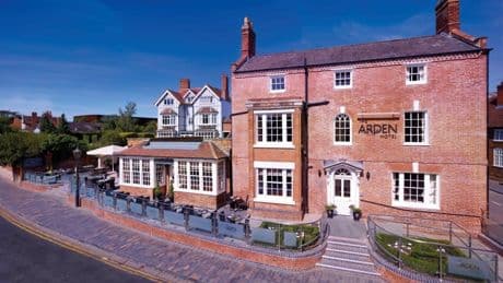 I stayed at the cosy English hotel right by a very famous UK theatre