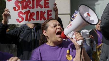 The share of Californians in unions holds steady as nationwide numbers continue decline