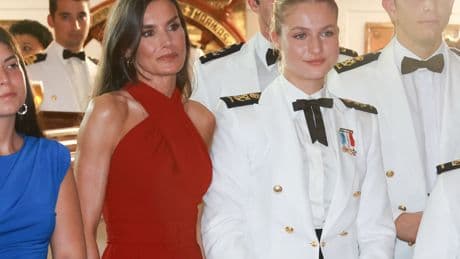 La noche más especial de la reina Letizia y la princesa Leonor a bordo del Juan Sebastián de Elcano