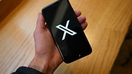 Elon Musk’s X crashes in sweeping global outage