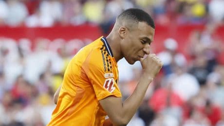 Mbappé gana la Bota de Oro y Oblak el Zamora