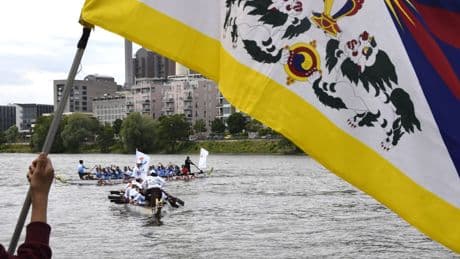 Chinas Machtstrategie in Deutschland: Drachenboote, Drohungen und Pekings unheimliche Patrioten