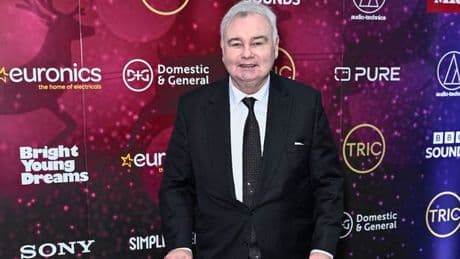 Eamonn Holmes issues new health update after an accident saw his muscles 'flare up'