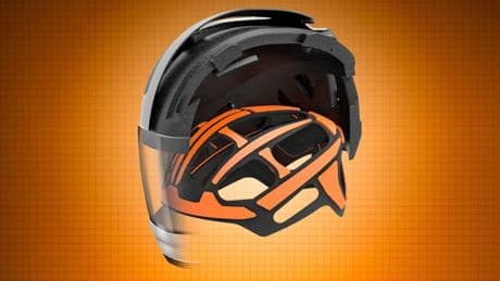 Este casco de moto no es como los demás: se activa solo en un accidente