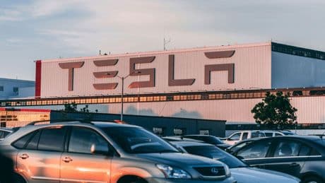 Tesla satışları Avrupa'da yüzde 52,6 düştü