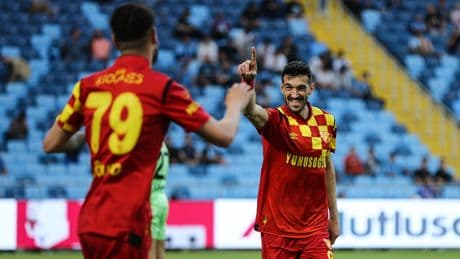 Göztepe, Adana Demirspor engelini 2 golle aştı