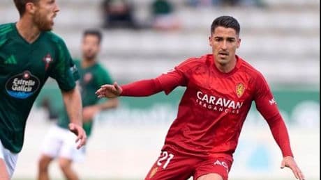 El Zaragoza se lleva los tres puntos de Ferrol y toma oxígeno