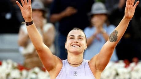 Sabalenka reina por tercera vez en Madrid