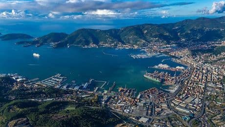 Il report Ambrosetti: “È una Liguria trainata dall’economia del mare”