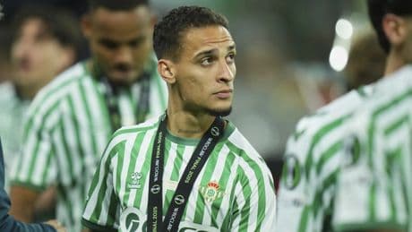 La carta de despedida de Antony al Betis: &quot;Me reencontré con una parte de mí que pensé perdida&quot;