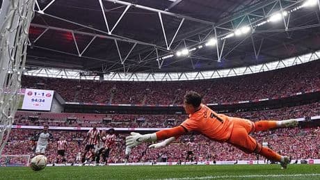 New Premier League signing made club captain despite only joining TWO weeks ago