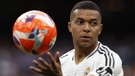 <p>Paura Mbapp&eacute;, problemi a mangiare e chiuso in stanza. &quot;Infezione virale seria&quot;</p>