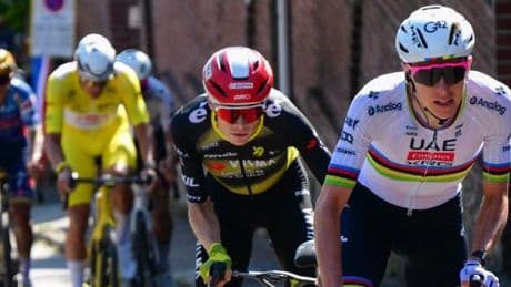 Tadej Pogacar lance le combat des chefs du Tour de France 2025