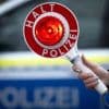 Verfolgungsjagd in Berlin-Tempelhof: 14-Jähriger klaut Firmenwagen des Vaters und verursacht mehrere Unfälle