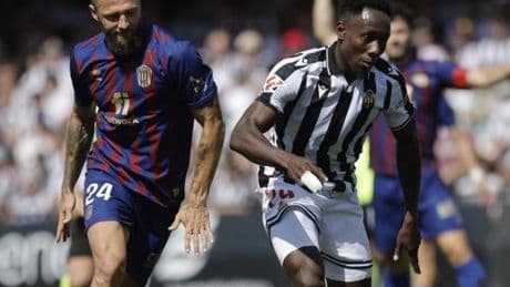 El Eldense no pasa del empate en Castellón y se queda en el alambre