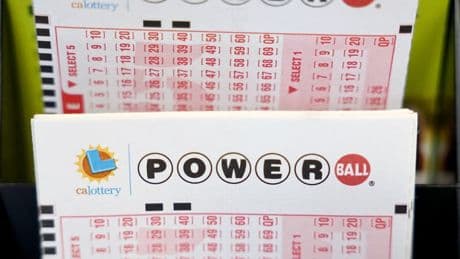 La cagnotte de la loterie américaine Powerball atteint les 700 millions de dollars, bien loin du jackpot record de l'Euromillions