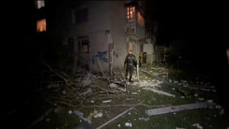 Ukraine: deux morts et cinq blessés dans une frappe de drone russe sur Odessa