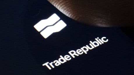 Trade Republic und Co.: Broker spielen Störfälle herunter – Verbraucherschützer prüfen Klagen