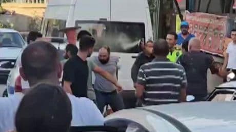 Sivas'ta alacak verecek kavgası: Yaralılar var