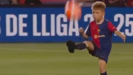Nach genialem Fallrückzieher - Barca-Star verhindert Tor vom eigenen Sohn