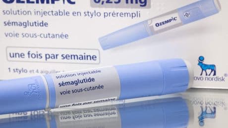 The internet is convinced ‘microdosing’ weight-loss drugs will help you live long. Scientists say there’s no evidence it does