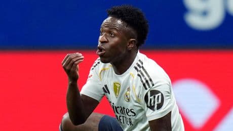 Real Madrid : simulation, chants insultants et bouteille lancée, Vinicius a failli dégoupiller