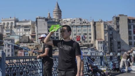 Türkiye kavruluyor: Sıcaklıklar 45 dereceyi aşacak