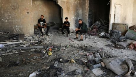 «On nous prive de tout : du sommeil, de nourriture, de liberté» : à Gaza, les vingt et un mois de cauchemar des survivants palestiniens