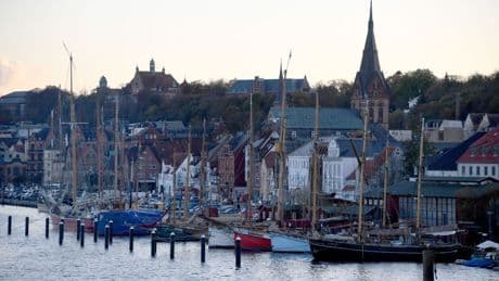 Notfälle: Historisches Segelboot sinkt im Flensburger Museumshafen