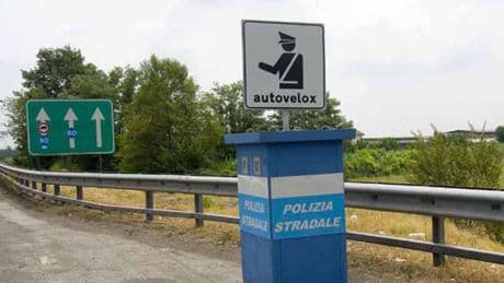 Autovelox, il caos continua: multe a rischio annullamento e sicurezza stradale in bilico