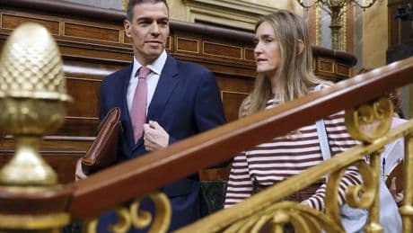 Vivienda, FP y universidades, los temas que Sánchez planteará a los presidentes autonómicos en Barcelona